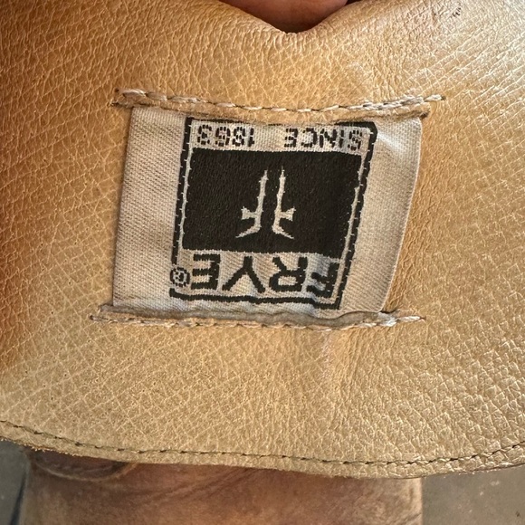 Vintage Veronica Combat Frye Leather Boots - Picture 4 of 15